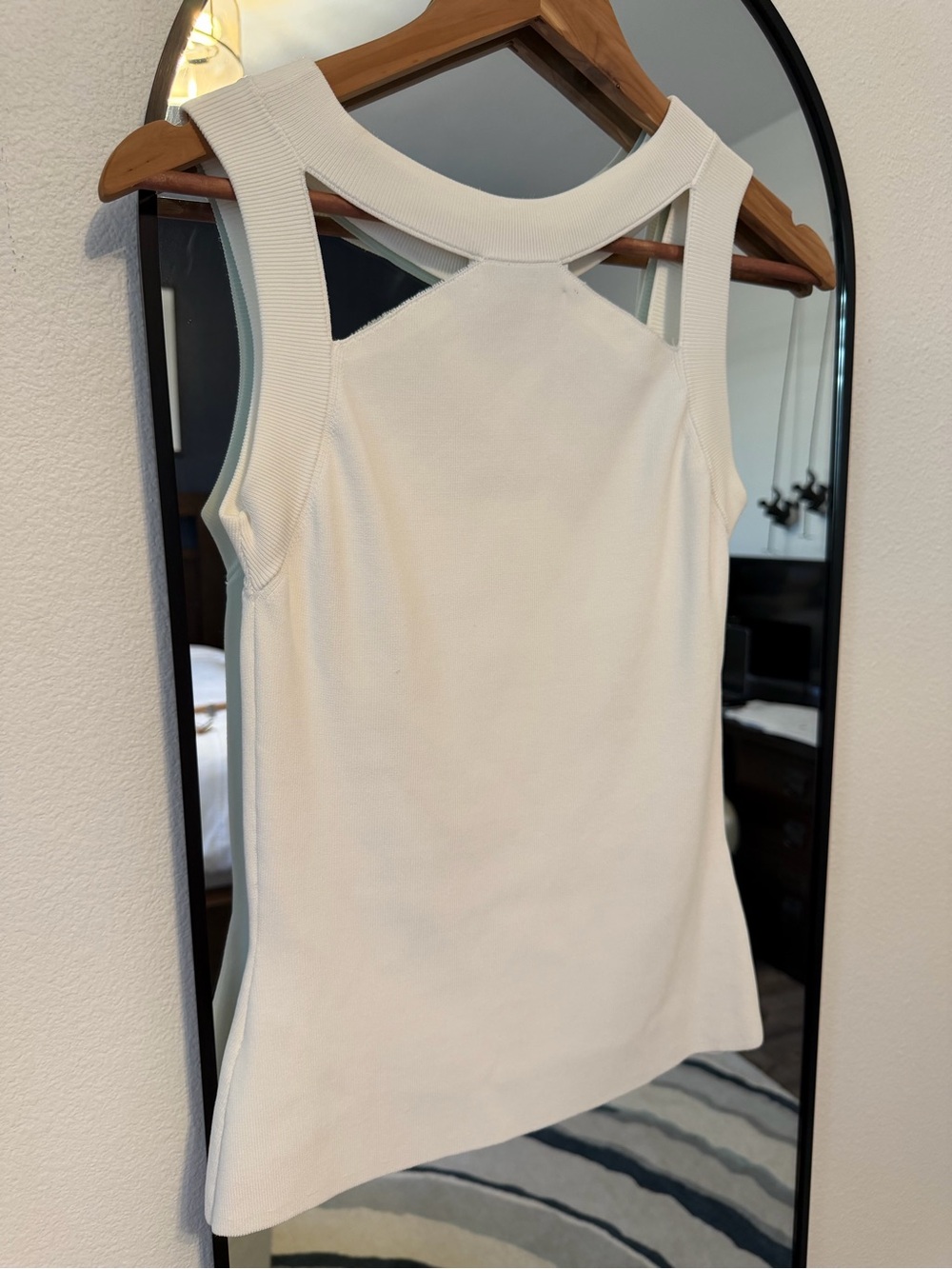 Bailey 44 Cream Cutout Back Tank - Picture 2 of 3